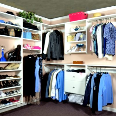 Original Closet Curves design shows our options of mid-length and double hanging, shelves, drawers, and baskets. There's more to come!